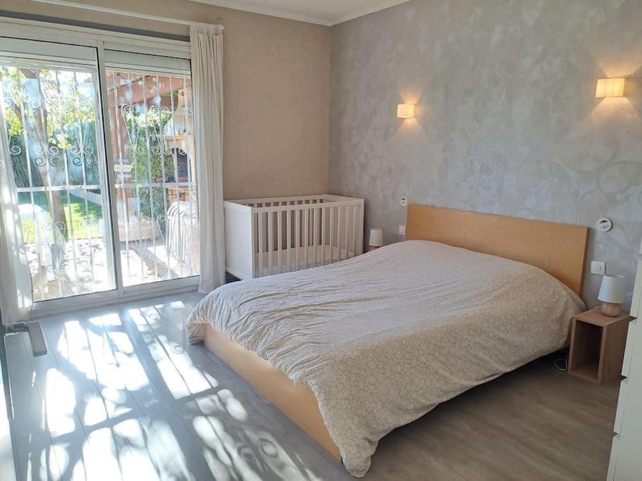 Le Ces-Spacieuse Maison - Wifi Jardin - Parking Gratuit - 15Min Des Plages Beziers Luaran gambar