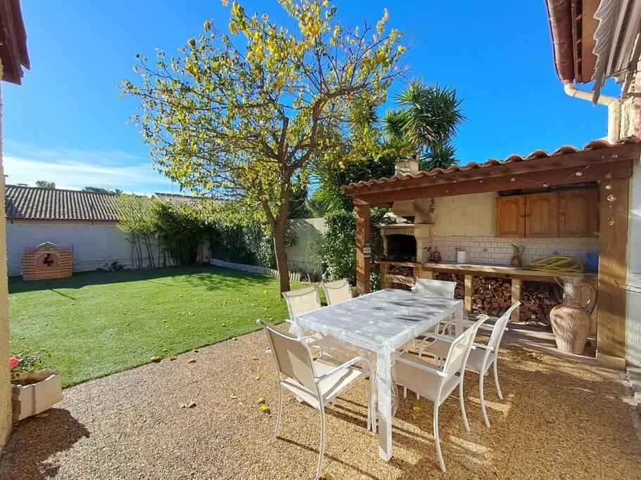 Le Ces-Spacieuse Maison - Wifi Jardin - Parking Gratuit - 15Min Des Plages Beziers Luaran gambar